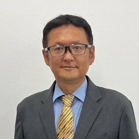 にいみ塾 塾長の新見康之